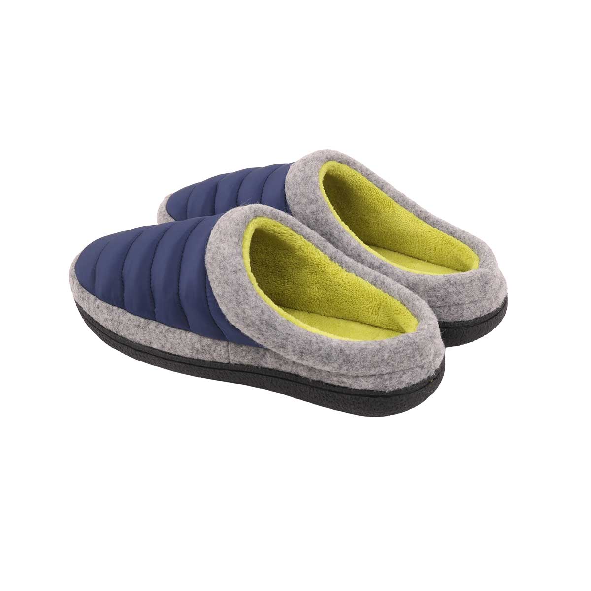 Wholesale Tofinos Men's & Women's Slippers