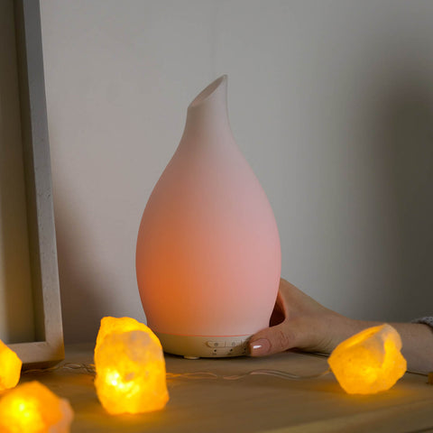 Greta Ultrasonic Diffuser with blown glass cover Essential oil diffuser with multi-coloured LED light 150 ml ultrasonic diffuser Blown glass aromatherapy diffuser Greta diffuser with LED lighting Ultrasonic essential oil diffuser on tabletop Decorative glass diffuser with timer settings
USB-powered Greta Ultrasonic Diffuser