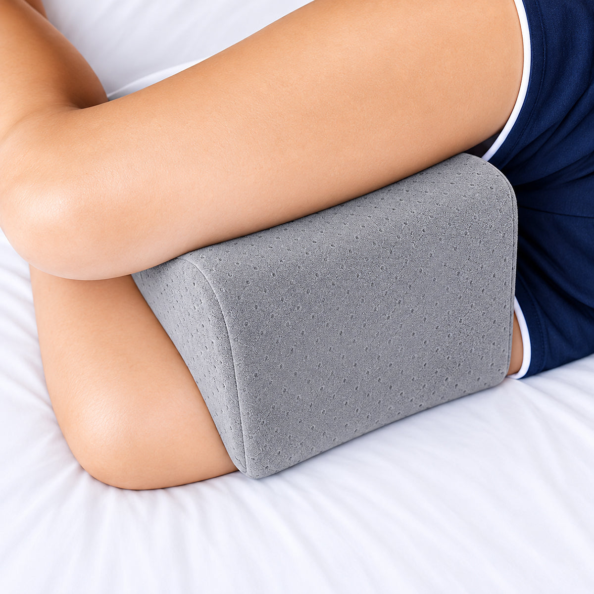 Knee Tech memory foam knee pillow
Soft knee pillow for side sleeping
Knee Tech Pillow with stay-cool fabric
Memory foam leg support pillow
Knee pillow with removable washable cover Side-sleeping knee cushion
25 x 20 cm memory foam knee pillow
Polyester-covered knee support cushion