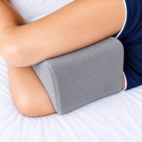 Knee Tech memory foam knee pillow
Soft knee pillow for side sleeping
Knee Tech Pillow with stay-cool fabric
Memory foam leg support pillow
Knee pillow with removable washable cover Side-sleeping knee cushion
25 x 20 cm memory foam knee pillow
Polyester-covered knee support cushion