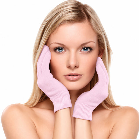 Moisturizing Spa Gloves Reusable gel-lined moisturizing gloves Hand treatment gloves with jojoba and olive oil Spa gloves with vitamin E and lavender oil Reusable moisturizing hand gloves Gel-lined gloves for dry-feeling hands Soft moisturizing spa gloves 20-minute reusable hand treatment gloves