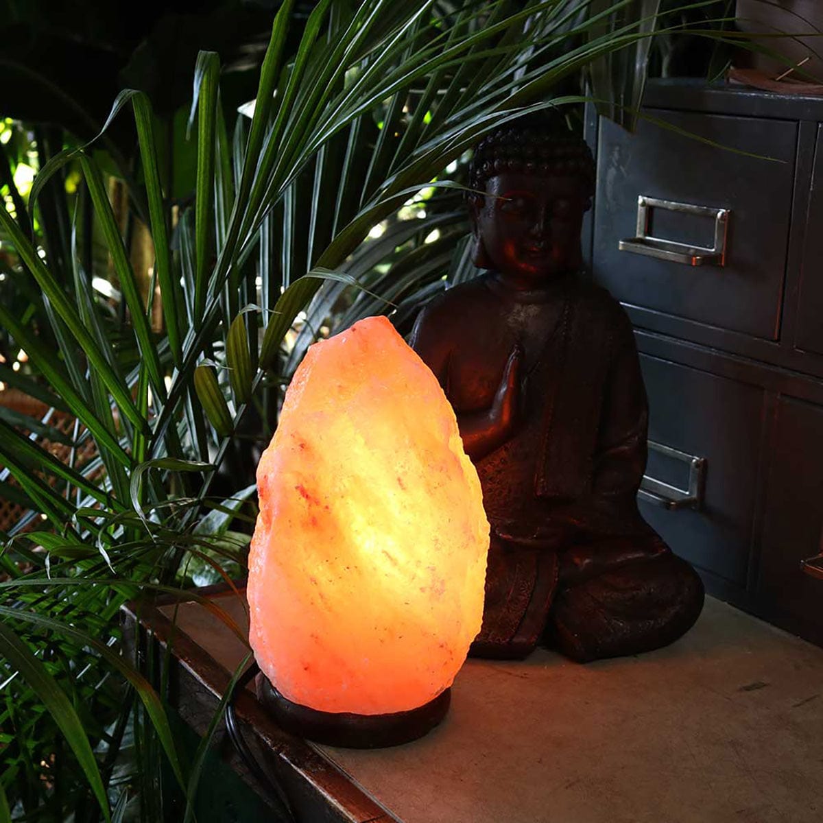 Wholesale Natural Himalayan Salt Lamps (Various Sizes 1.5kg - 22kg)