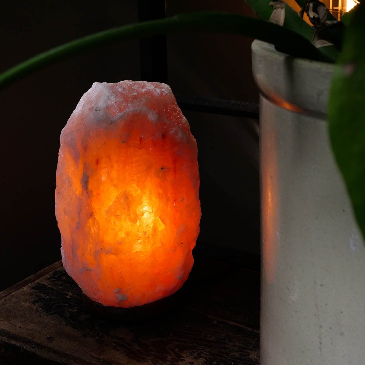 Wholesale Natural Himalayan Salt Lamps (Various Sizes 1.5kg - 22kg)