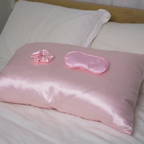 Beauty Sleep Satin Set pink