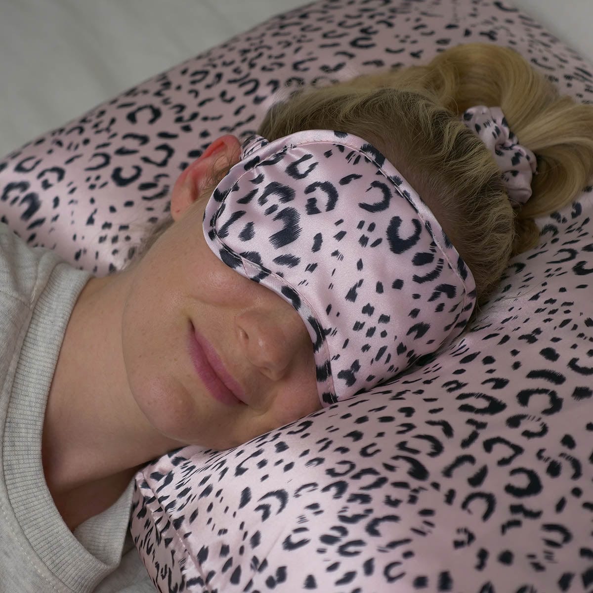 Beauty Sleep Satin Set leopard on sleeping women